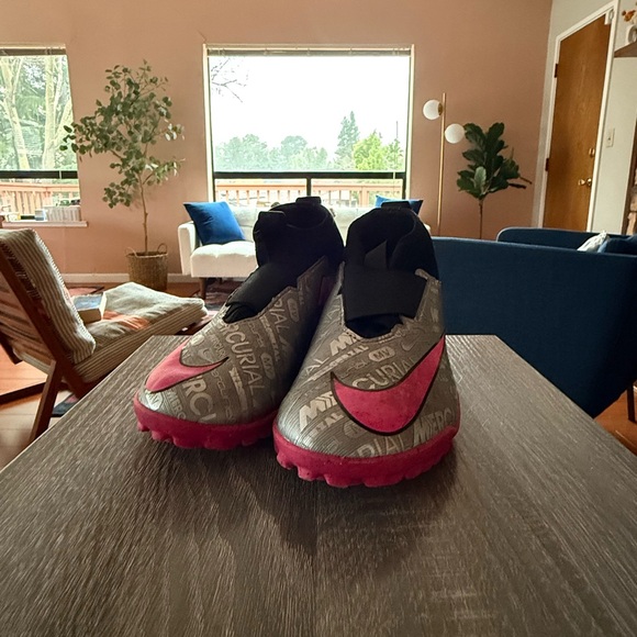 3Y Nike Zoom Mercurial Superfly 9 Academy TF GS Silver Pink Futsal Soccer cleats - Picture 4 of 7